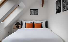 Old Town Apartment Spilberk By Goodnite Cz